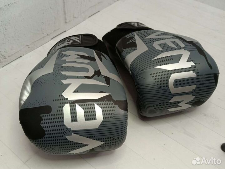 Перчатки боксерские