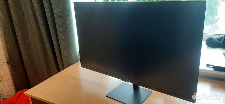 Монитор Samsung 32 дюйма