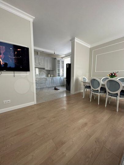 4-к. квартира, 98 м², 8/22 эт.