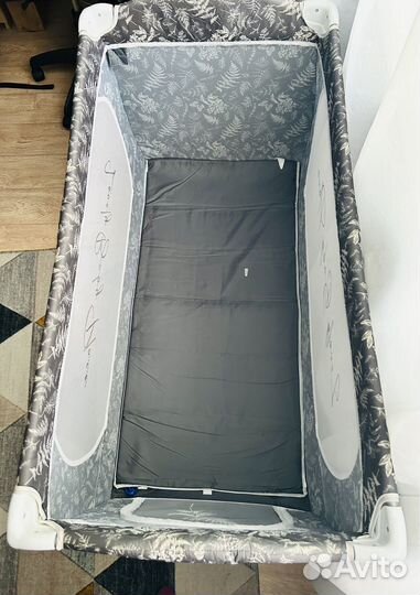 Кроватка манеж с матрасом