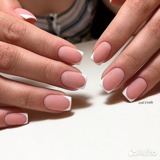 Маникюр-педикюр