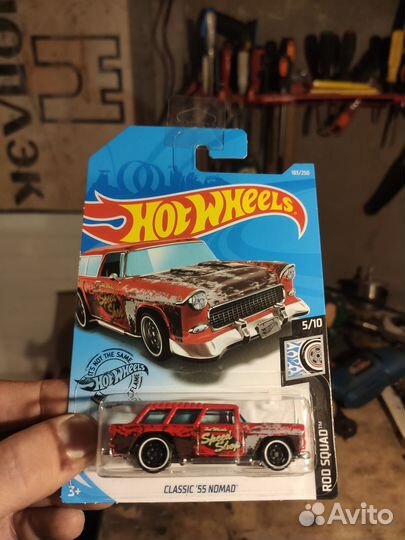 Hot wheels машинки универсалый и пикапы