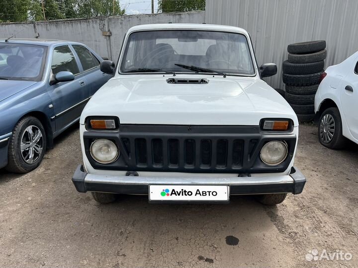 LADA 4x4 (Нива) 1.7 МТ, 2003, 148 000 км