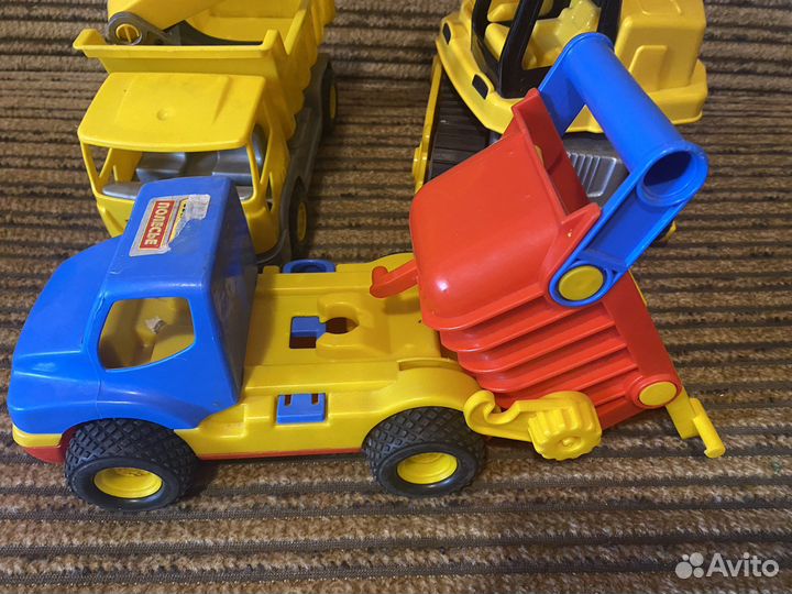 Грузовые машины