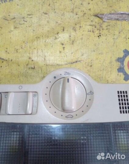 Плафон салонный Volkswagen Passat B5