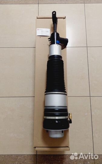 Пневмостойка Audi