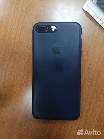 Телефон iPhone 8 plus