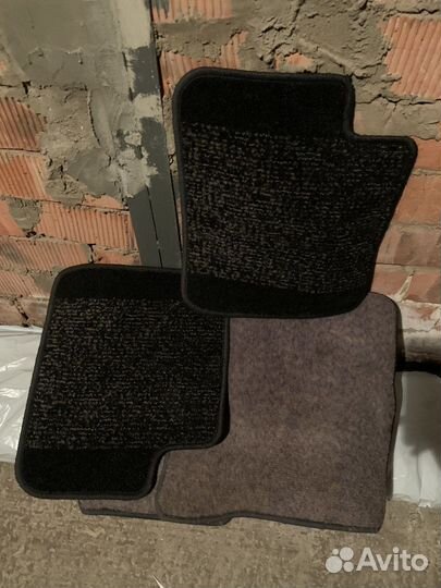 Автомобильные коврики текстильные toyota