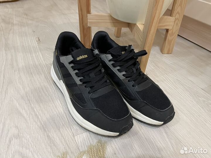 Кроссовки adidas