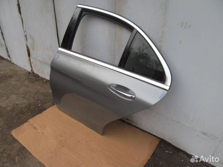 Дверь задняя левая Mercedes W205 C 2014