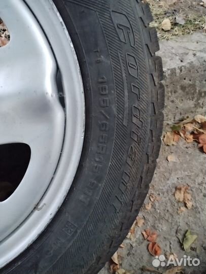 Hankook Winter I'Pike 19.5/65 R15 и 19.5/65 R15