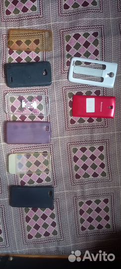 Кнопочные телефоны, можно на запчасти