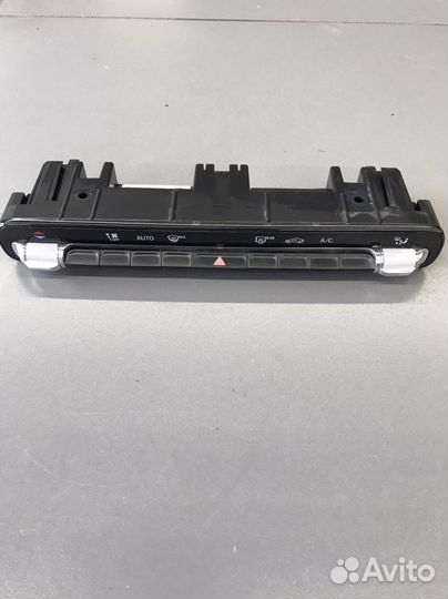 Панель управления климатом Mercedes CLA118 W177