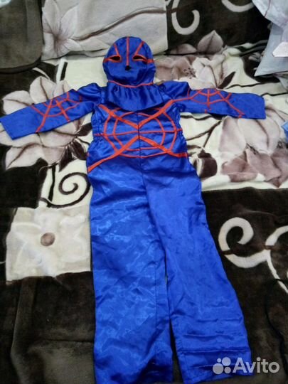 Костюм новогодний для мальчиков. Человек - паук