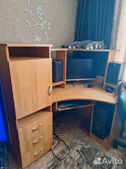Компьютерный стол бу
