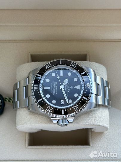 Часы Rolex Deepsea, 2022