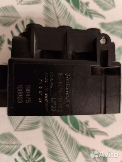 Блок клапанов пневмоподвески touareg NF