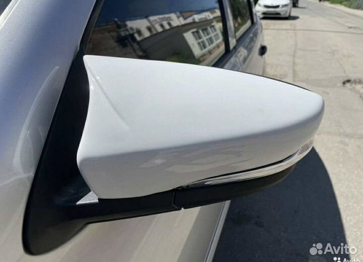 Накладки зеркал в стиле бмв м на веста и гранта