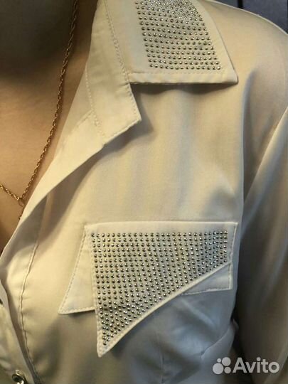 Блузка белая