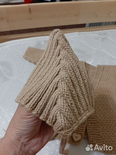 Кофта И шапочка детские