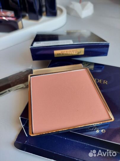 Estee lauder помада, румяна, блеск для губ, лак