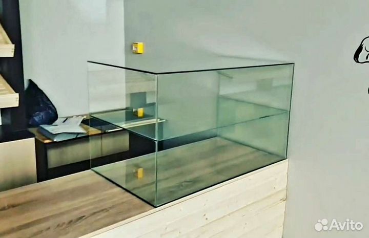 Витрина для продажи выпечки, пекарни