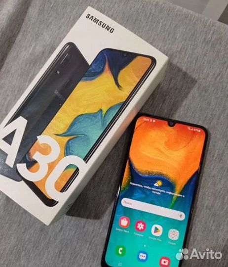 Samsung Galaxy A30, 3/32 ГБ