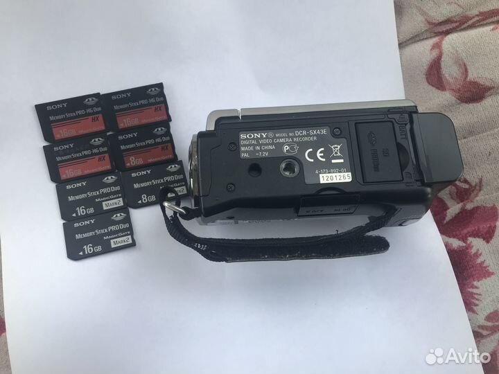 Карта памяти Sony Memory Stick PRO HG