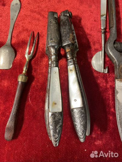 Шесть старинных предметов для кухни