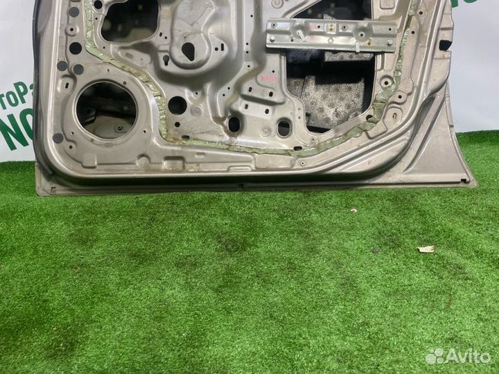 Дверь боковая передняя правая Nissan Almera N16