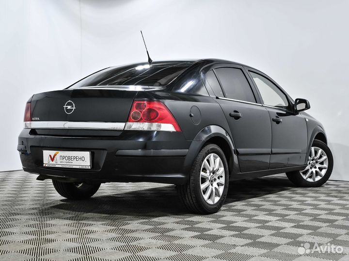 Opel Astra 1.8 МТ, 2014, 179 638 км