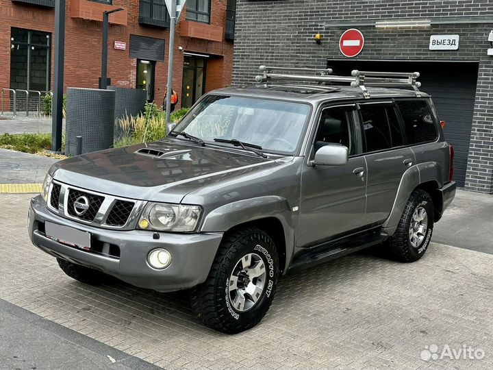 Nissan Patrol 3.0 AT, 2006, 230 000 км