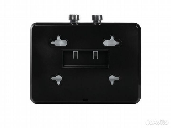 Водонагреватель проточный Electrolux NPX 4 aquatro