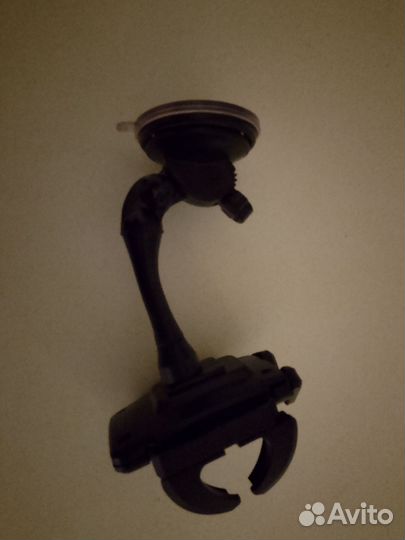 Держатель для телефона в машину на стекло