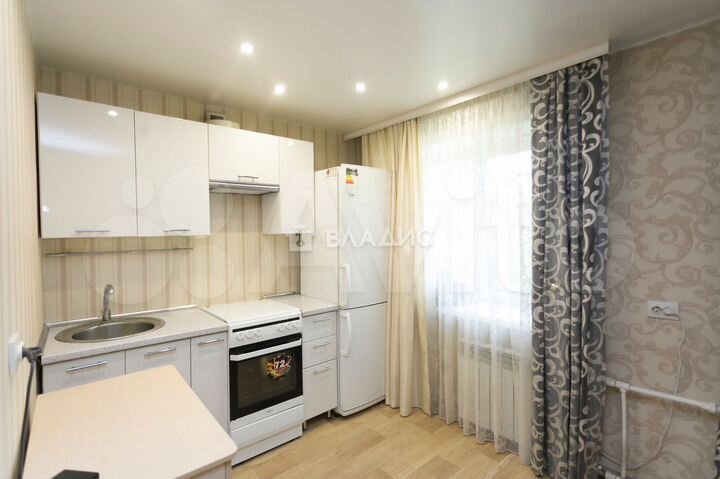 2-к. квартира, 40,7 м², 1/4 эт.