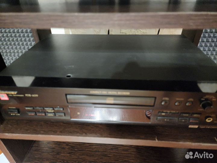CD рекордер Pioneer PDR-609