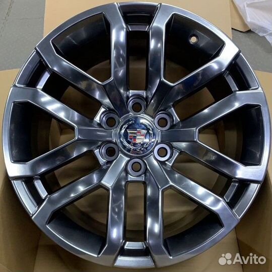Диски на Кадиллак Ескалейд Cadillac Escalade R22
