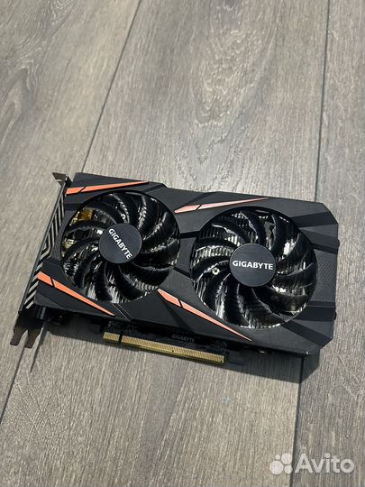 Видеокарта Gigabyte RX 560 4Gb