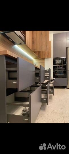 Продам Тандем боксы Блюм