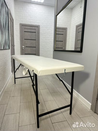 Кушетка для наращивания ресниц