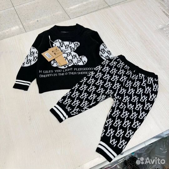 Шерстяной костюм детский