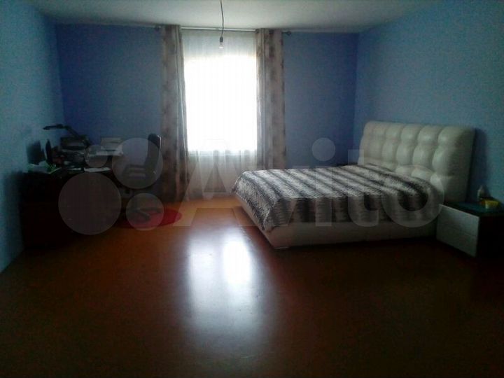 Дом 320 м² на участке 15 сот.
