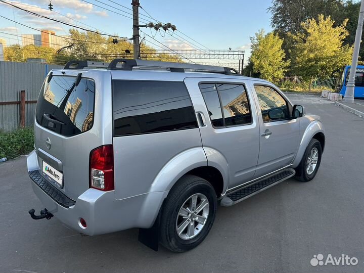 Nissan Pathfinder 2.5 AT, 2008, 259 500 км