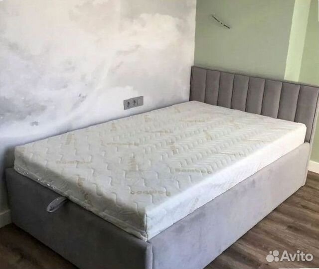 Кровать мягкая односпальная на заказ