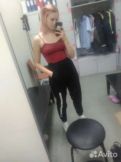 Продавец консультант магазин одежды