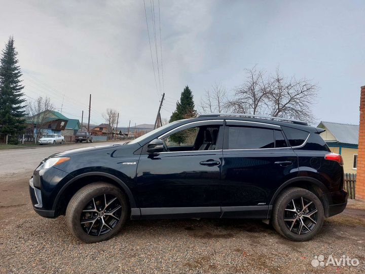 Toyota RAV4 2.5 AT, 2018, 55 600 км