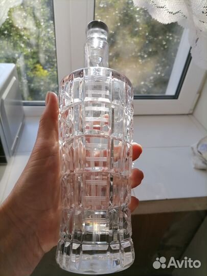 Хрустальный графин и 4 рюмочки