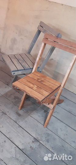 Стул со спинкой