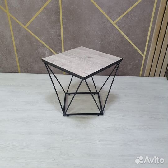 Стол журнальный лофт