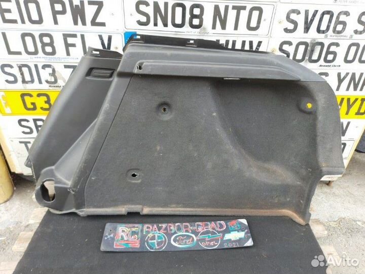 Обшивка багажника задняя правая Chevrolet Cruze